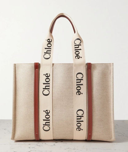 Sac fourre-tout Woody – Un accessoire élégant et indispensable au quotidien